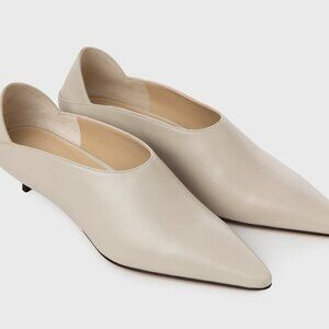 Wind Women's Shoe by Kiki Price